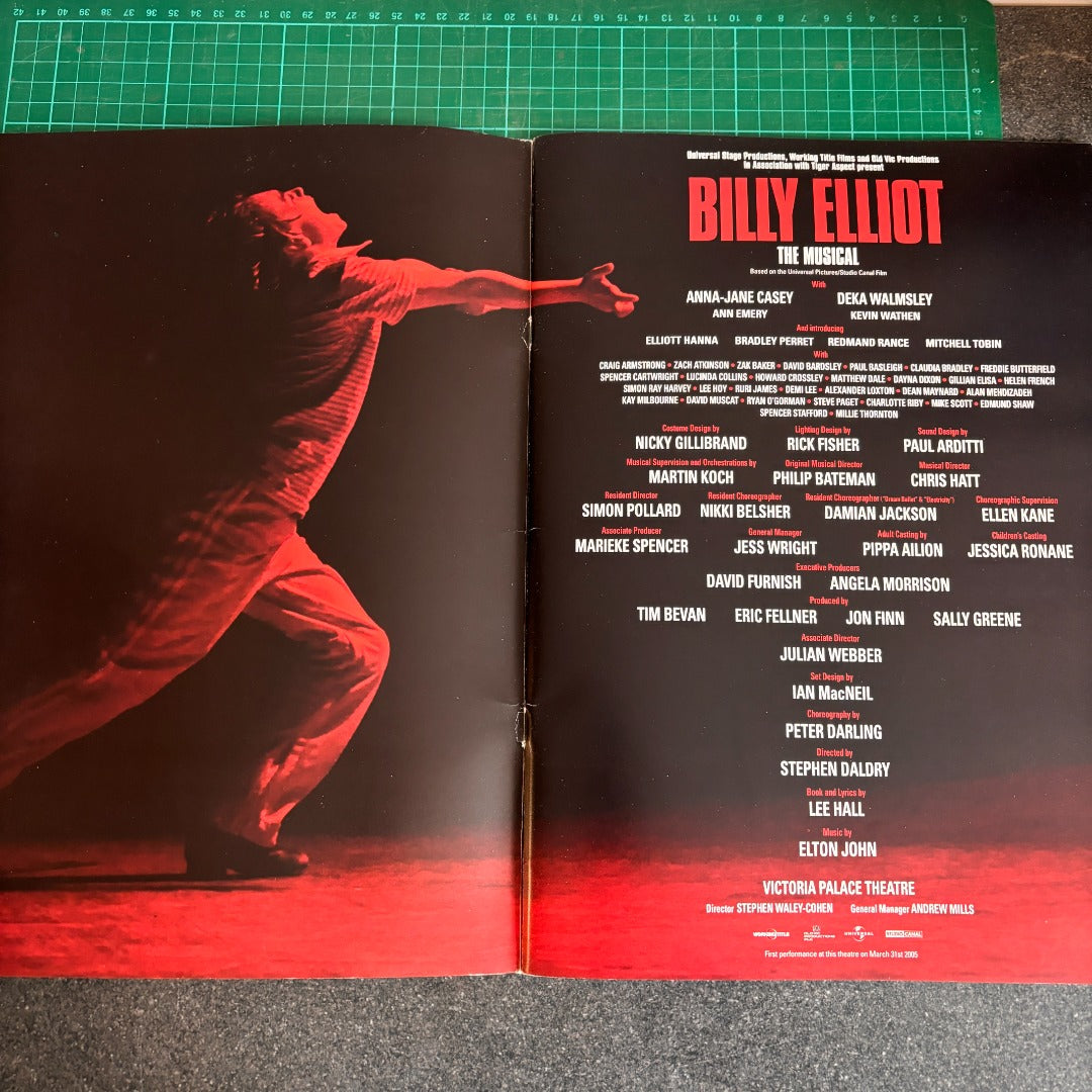 Billy Elliot The Musical Souvenir Programme Tour Book 2005